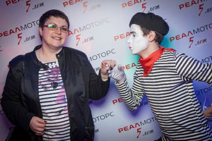   5 лет автоцентру «Реал-Моторс» 