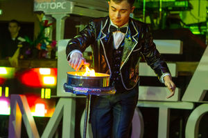   5 лет автоцентру «Реал-Моторс» 