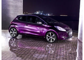   Роскошный трехдверный Peugeot 208 XY