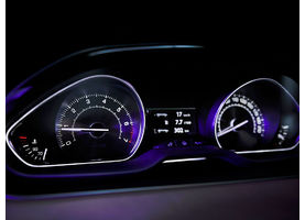   Роскошный трехдверный Peugeot 208 XY