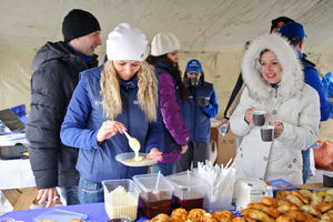   Автоцентр АНТ - официальный дилер Hyundai на выездном тест-драйве в ЗАТО "Сибирском"