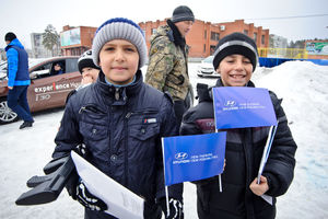   Автоцентр АНТ - официальный дилер Hyundai на выездном тест-драйве в ЗАТО "Сибирском"