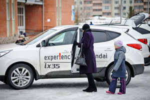   Автоцентр АНТ - официальный дилер Hyundai на выездном тест-драйве в ЗАТО "Сибирском"