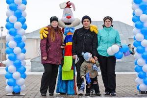   Автоцентр АНТ - официальный дилер Hyundai на выездном тест-драйве в ЗАТО "Сибирском"