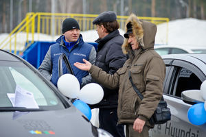   Автоцентр АНТ - официальный дилер Hyundai на выездном тест-драйве в ЗАТО "Сибирском"
