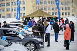   Автоцентр АНТ - официальный дилер Hyundai на выездном тест-драйве в ЗАТО "Сибирском"