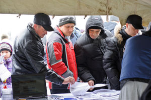   Автоцентр АНТ - официальный дилер Hyundai на выездном тест-драйве в ЗАТО "Сибирском"