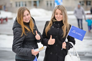   Автоцентр АНТ - официальный дилер Hyundai на выездном тест-драйве в ЗАТО "Сибирском"