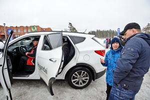   Автоцентр АНТ - официальный дилер Hyundai на выездном тест-драйве в ЗАТО "Сибирском"