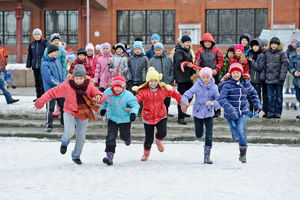   Автоцентр АНТ - официальный дилер Hyundai на выездном тест-драйве в ЗАТО "Сибирском"