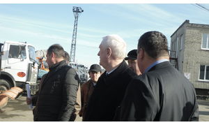   Выездное совещание администрации Барнаула по готовности подведомственных предприятий дорожного комплекса к работе в зимний период. 14.10.2013 г.