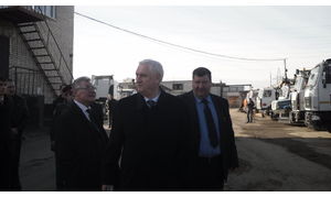   Выездное совещание администрации Барнаула по готовности подведомственных предприятий дорожного комплекса к работе в зимний период. 14.10.2013 г.