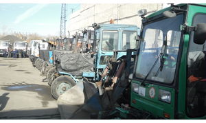   Выездное совещание администрации Барнаула по готовности подведомственных предприятий дорожного комплекса к работе в зимний период. 14.10.2013 г.