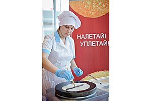   14-16 марта 2013г. Автоцентр АНТ официальный дилер Nissan  порадовал барнаульцев Техно Масленицей 