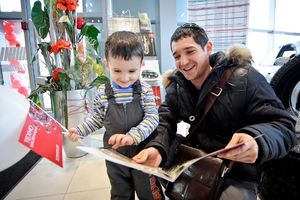   14-16 марта 2013г. Автоцентр АНТ официальный дилер Nissan  порадовал барнаульцев Техно Масленицей 