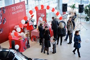   14-16 марта 2013г. Автоцентр АНТ официальный дилер Nissan  порадовал барнаульцев Техно Масленицей 