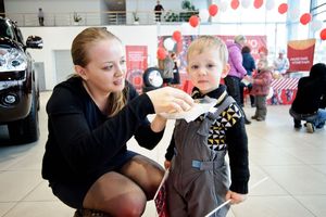   14-16 марта 2013г. Автоцентр АНТ официальный дилер Nissan  порадовал барнаульцев Техно Масленицей 