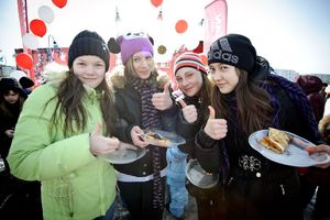   14-16 марта 2013г. Автоцентр АНТ официальный дилер Nissan  порадовал барнаульцев Техно Масленицей 