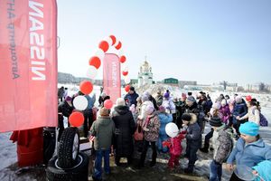   14-16 марта 2013г. Автоцентр АНТ официальный дилер Nissan  порадовал барнаульцев Техно Масленицей 