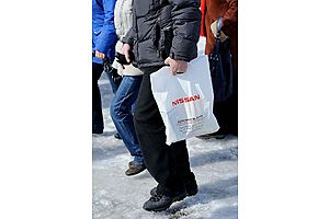   14-16 марта 2013г. Автоцентр АНТ официальный дилер Nissan  порадовал барнаульцев Техно Масленицей 