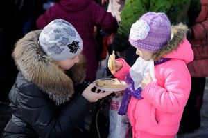   14-16 марта 2013г. Автоцентр АНТ официальный дилер Nissan  порадовал барнаульцев Техно Масленицей 