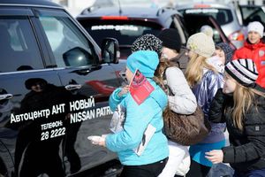   14-16 марта 2013г. Автоцентр АНТ официальный дилер Nissan  порадовал барнаульцев Техно Масленицей 