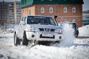   14-16 марта 2013г. Автоцентр АНТ официальный дилер Nissan  порадовал барнаульцев Техно Масленицей 