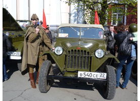   Выставка ретро автомобилей в Барнауле