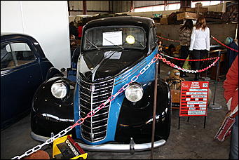 12 апреля 2009 г., Москва   Открытие Международного Ретро Фестиваля «Авто Старина»