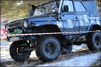 2 ноябрь 2014 г., Барнаул   День автомобилиста: авто триал 4х4, фото Артёма Кравченко  