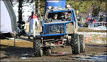 2 ноябрь 2014 г., Барнаул   День автомобилиста: авто триал 4х4, фото Артёма Кравченко  