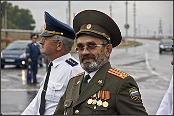 20 августа 2011 г., Барнаул   45-летие Барнаульского лётного училища: шествие и званый обед 