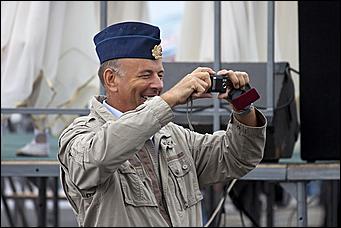 20 августа 2011 г., Барнаул   45-летие Барнаульского лётного училища: шествие и званый обед 