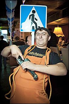 28 октября 2011   День автомобилиста с  Автоцентром   АНТ  официальным дилером Hyundai в клубе "Pistols"