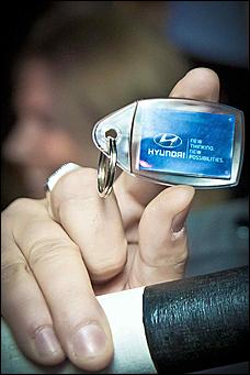 28 октября 2011   День автомобилиста с  Автоцентром   АНТ  официальным дилером Hyundai в клубе "Pistols"