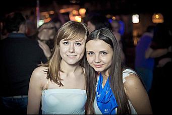 28 октября 2011   День автомобилиста с  Автоцентром   АНТ  официальным дилером Hyundai в клубе "Pistols"