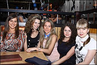 28 октября 2011   День автомобилиста с  Автоцентром   АНТ  официальным дилером Hyundai в клубе "Pistols"