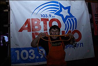 28 октября 2011   День автомобилиста с  Автоцентром   АНТ  официальным дилером Hyundai в клубе "Pistols"