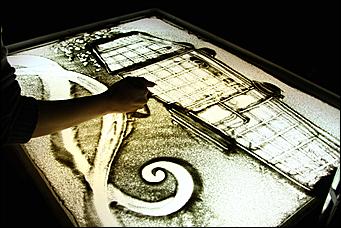 28 октября 2011   День автомобилиста с  Автоцентром   АНТ  официальным дилером Hyundai в клубе "Pistols"