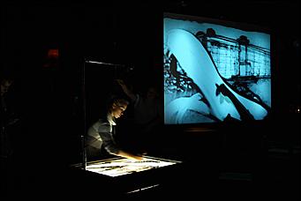 28 октября 2011   День автомобилиста с  Автоцентром   АНТ  официальным дилером Hyundai в клубе "Pistols"