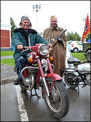 31 август 2013 г., Барнаул   Выставка ретро-автомобилей и современной автотехники