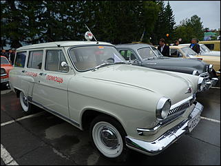 31 август 2013 г., Барнаул   Выставка ретро-автомобилей и современной автотехники