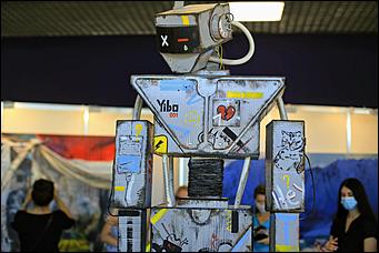 9 июля 2021 г., Барнаул. Екатерина Смолихина   Азарт и молодость. В Барнауле открыли крупнейшую в Сибири выставку современных художников