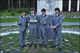 1 июль 2017 г., Барнаул   Яркие краски 60-х: как на Алтае прошел фестиваль "Because of the Beatles"