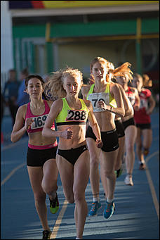 4 декабрь 2016 г., Барнаул © Амител Вячеслав Мельников   Воля к победе. Как проходило первенство края по легкой атлетике. Фоторепортаж