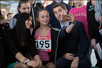 4 декабрь 2016 г., Барнаул © Амител Вячеслав Мельников   Воля к победе. Как проходило первенство края по легкой атлетике. Фоторепортаж