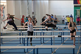 4 декабрь 2016 г., Барнаул © Амител Вячеслав Мельников   Воля к победе. Как проходило первенство края по легкой атлетике. Фоторепортаж