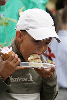 11 августа 2007 г., Белокуриха   День рождения Белокурихи

(фото Кристины Красниковой)