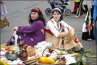 11 августа 2007 г., Белокуриха   День рождения Белокурихи

(фото Кристины Красниковой)