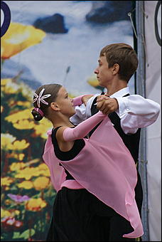 11 августа 2007 г., Белокуриха   День рождения Белокурихи

(фото Кристины Красниковой)